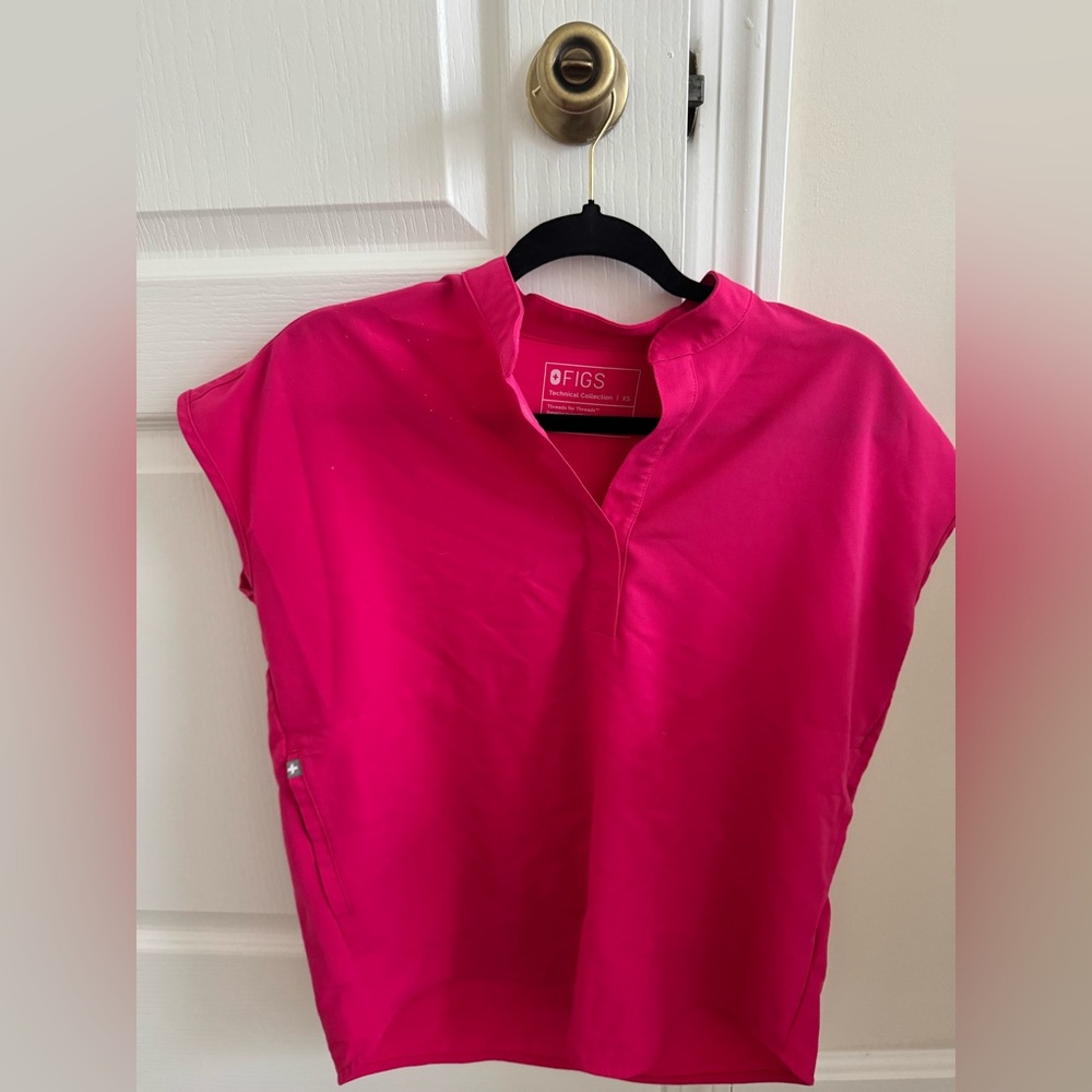 Rafaela Oversized Scrub Top